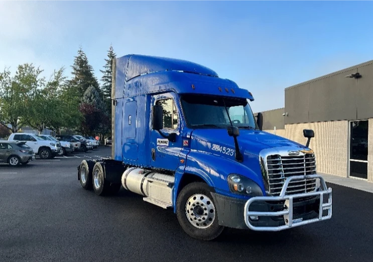 2020 Freightliner Cascadia 125 Semi Truck