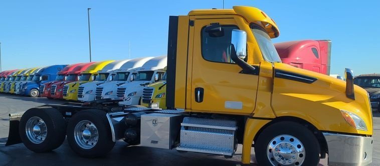 2021 Freightliner Cascadia Semi Truck
